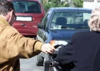 Gallarate, arrestato rapinatore seriale di donne anziane