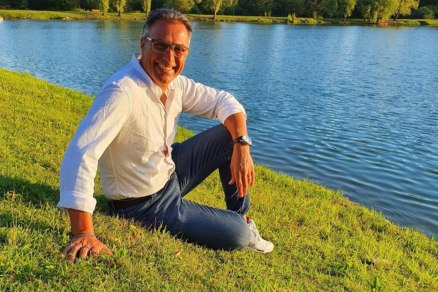 Boris Aru
