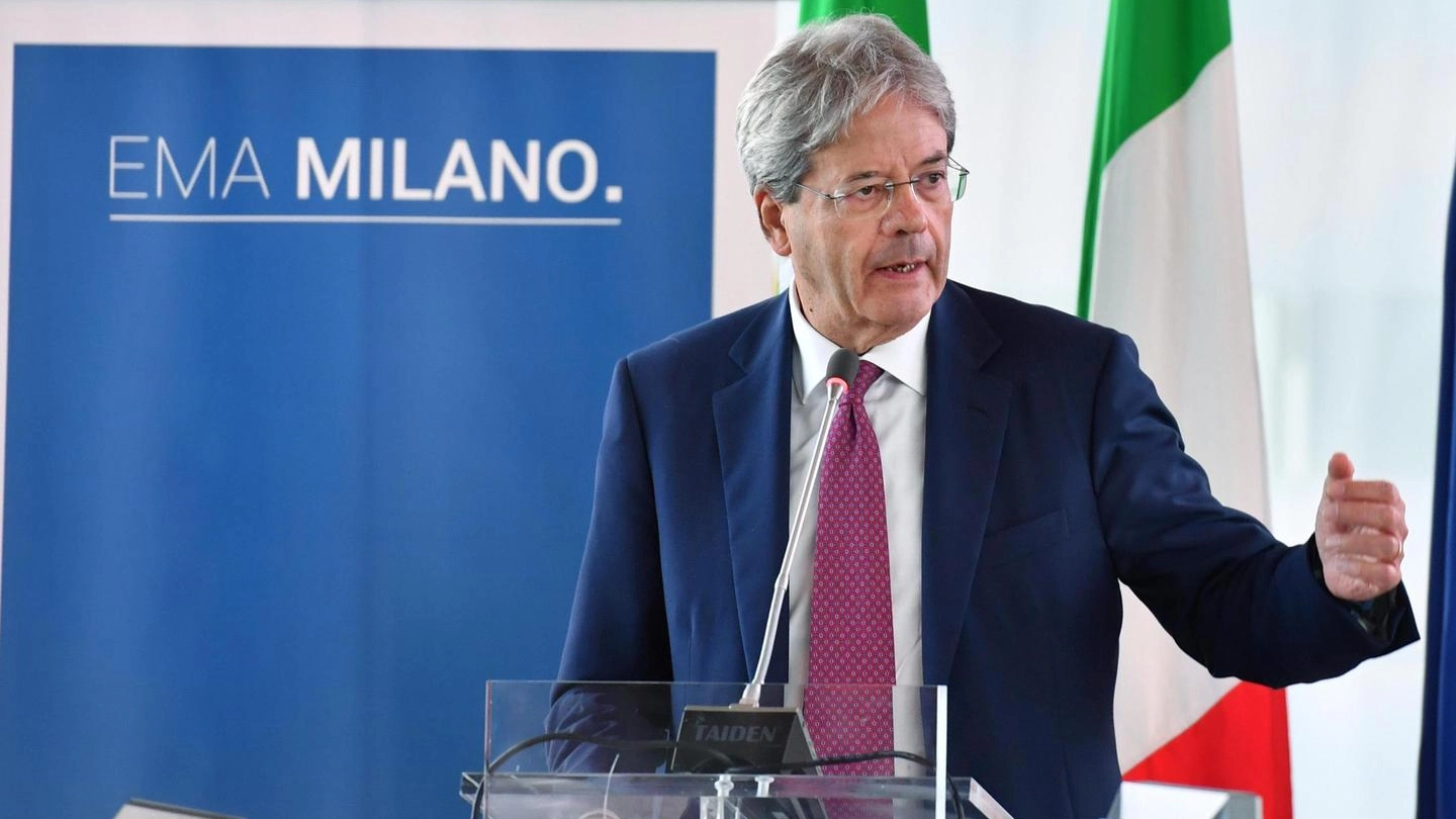 Il premier Paolo Gentiloni alla presentazione del dossier di candidatura di Milano (Ansa)