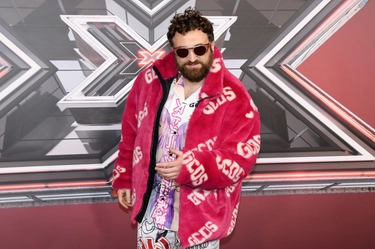 Lecco, si balla col giudice di X Factor e rapper Dargen D’Amico