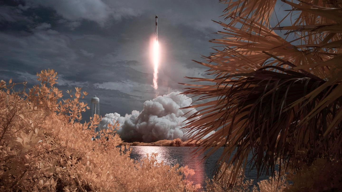 SpaceX, il razzo Falcon 9 parte diretto alla Stazione spaziale internazionale