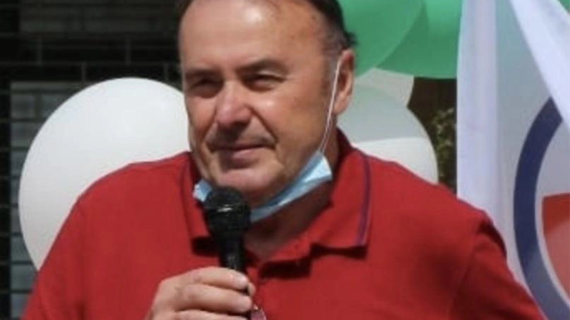 Recupero dell’ex Cral di Mombello  Polemiche sull’amianto e sui costi