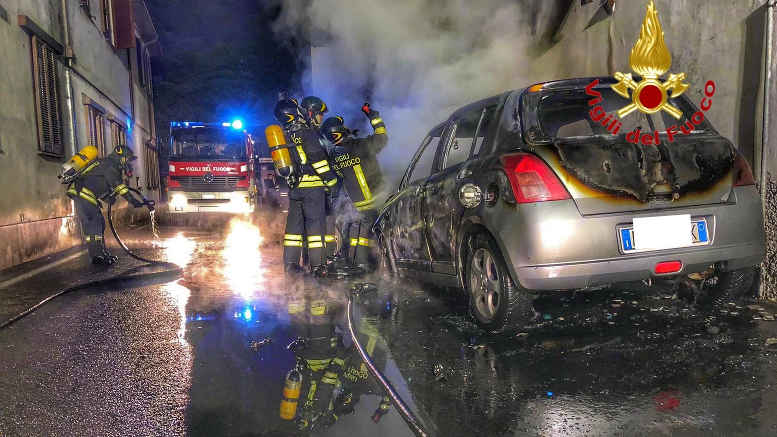 Auto incendiate ad Arconate