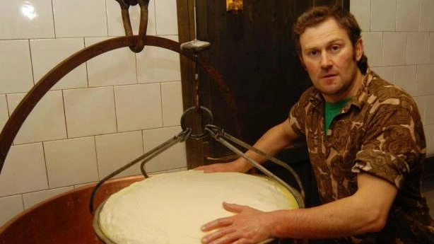 La lavorazione del formaggio