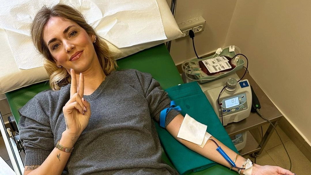 Chiara Ferragni al Policlinico per la sua prima donazione di sangue