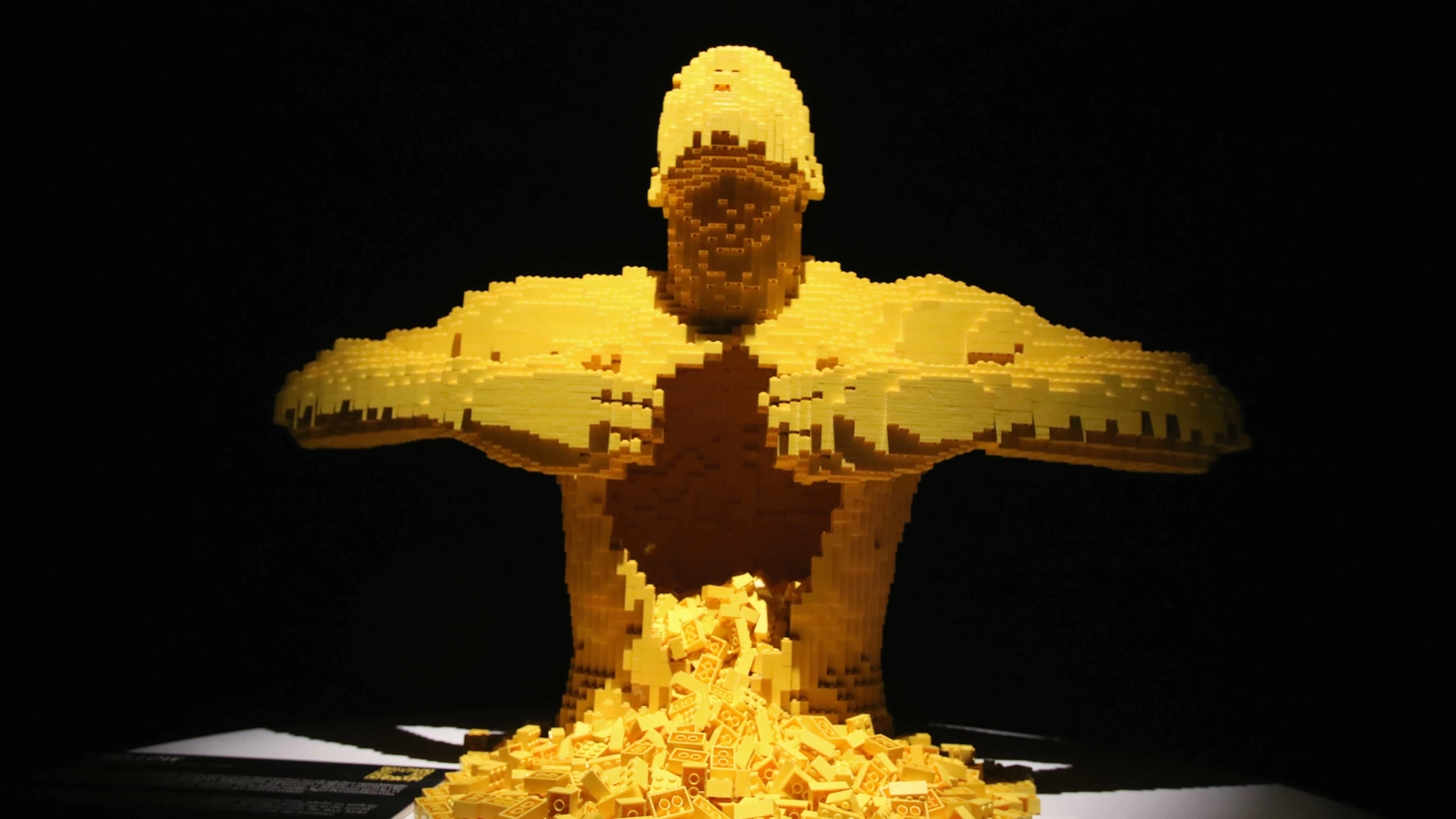 La mostra internazionale di Lego "The Art of the Brick"