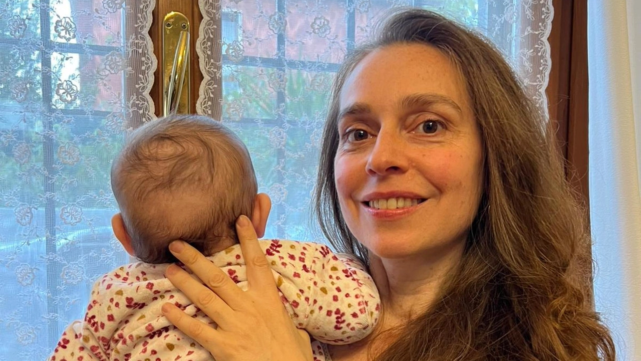 Negate le sedute da remoto, la consigliera comunale Pd e neomamma Francesca Dell’Aquila si dimette