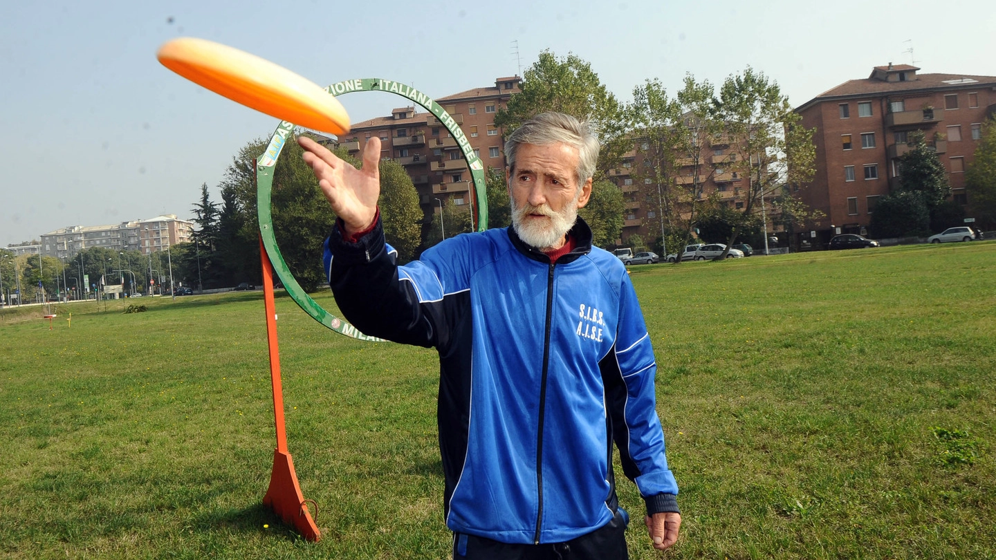 Valentino De Chiara, 82 anni: il Covid ha aggravato condizioni di salute già difficili