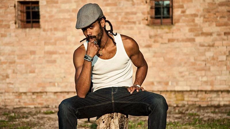 Desio, il cantante reggae italo nigeriano Lion D al Parco Tittoni