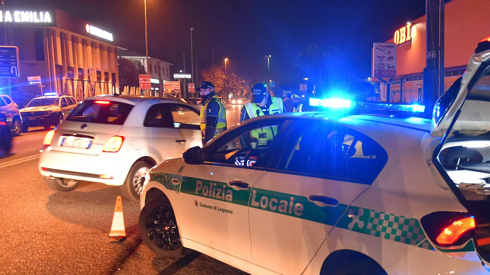 Sos sulle assicurazioni Auto sprovviste di polizza e raffica di tagliandi falsi Sos sulle assicurazioni Auto sprovviste di polizza e raffica di tagliandi falsi