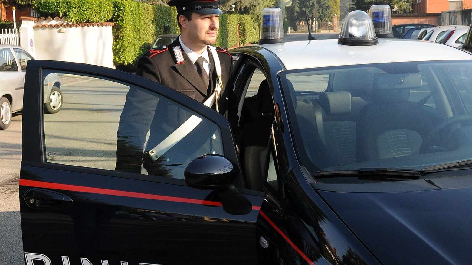 Allertati i carabinieri
