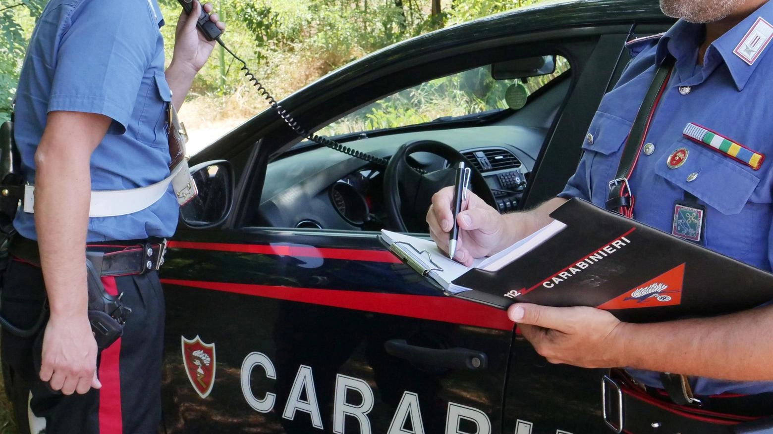 In azione banda di “ladri-talpa“. Buco nel muro, razzia nella logistica In azione banda di “ladri-talpa“. Buco nel muro, razzia nella logistica