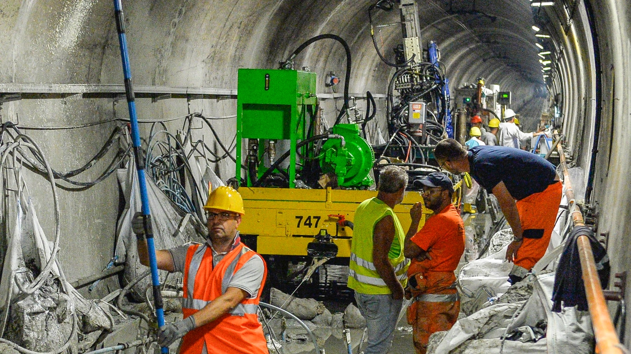 Lavori tunnel metropolitana