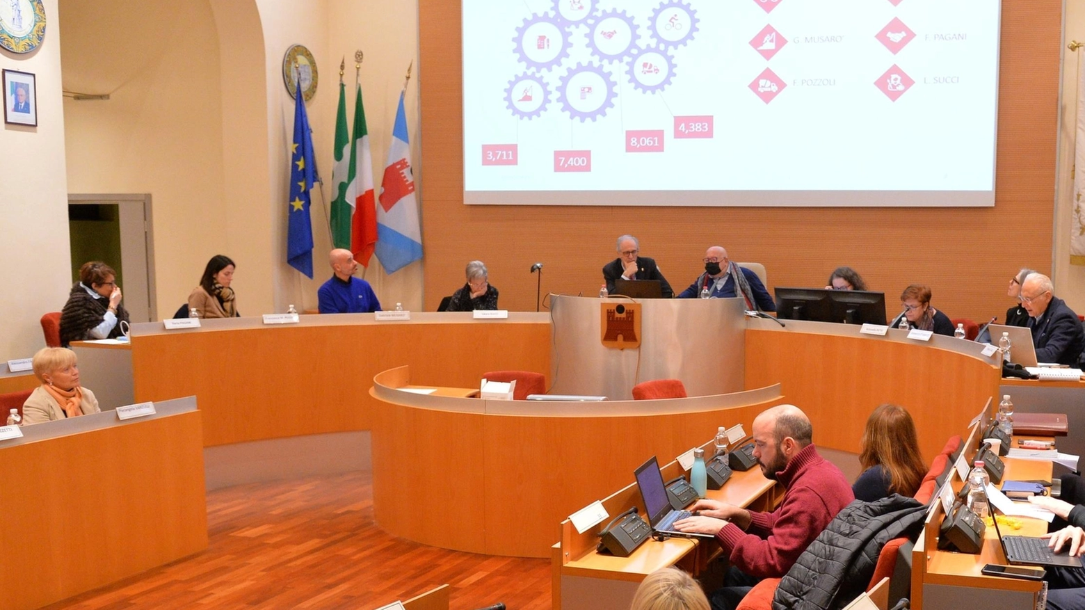 Varese: Valle Olona, Via Libera al Masterplan: Nuovo Volano di Sviluppo
Varese: Valle Olona, Via Libera al Masterplan: Nuovo Volano di Sviluppo