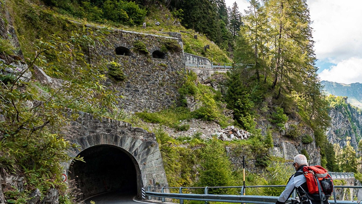 La Svizzera investe sul Passo dello Spluga: 20 milioni per la ristrutturazione della via storica La Svizzera investe sul Passo dello Spluga: 20 milioni per la ristrutturazione della via storica