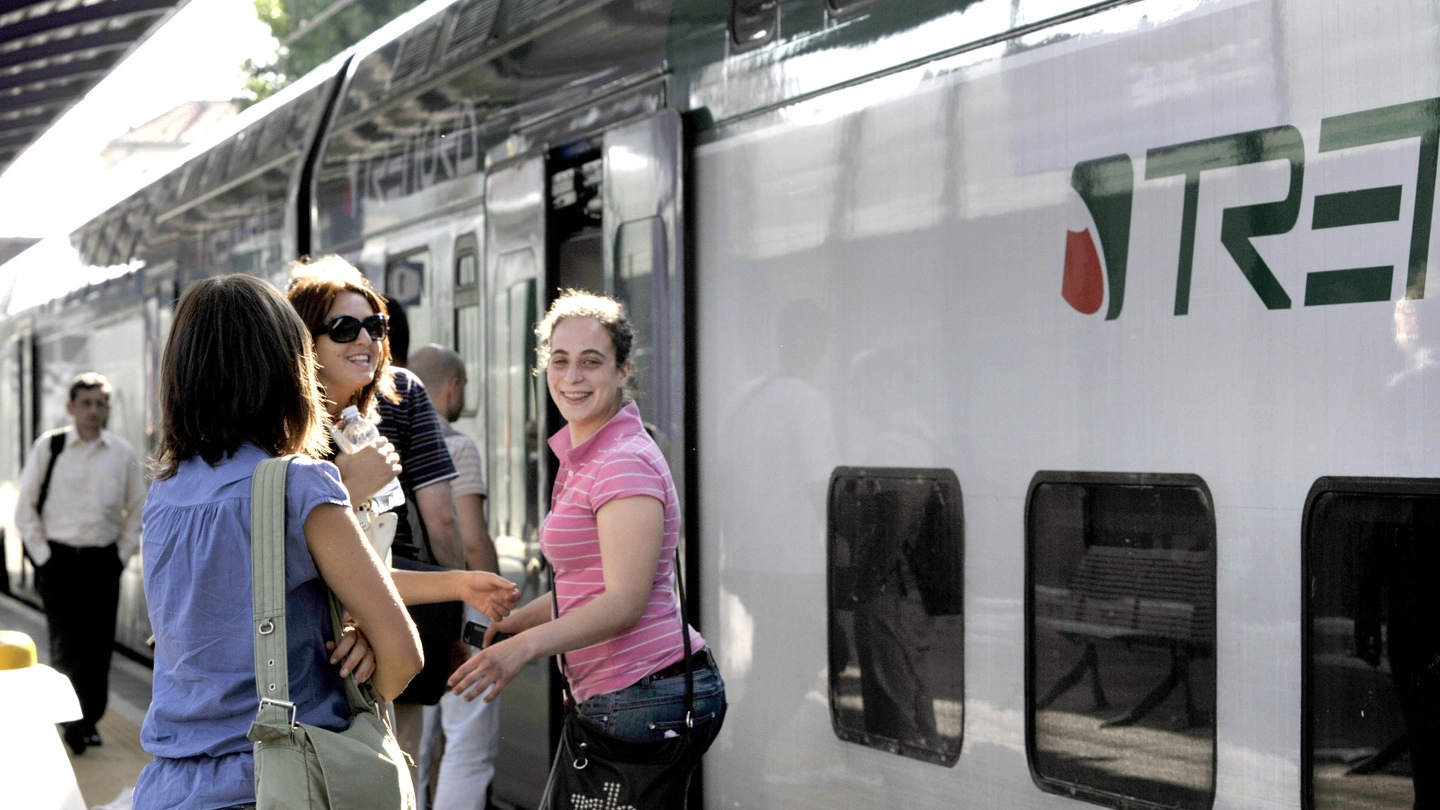 IN ARRIVO Nei prossimi 14 mesi le Ferrovie invieranno in Lombardia 49 treni per il trasporto locale