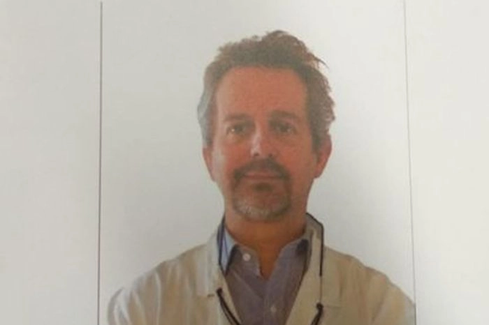 La foto di Andrea Calcaterra diffusa sui social (internet)