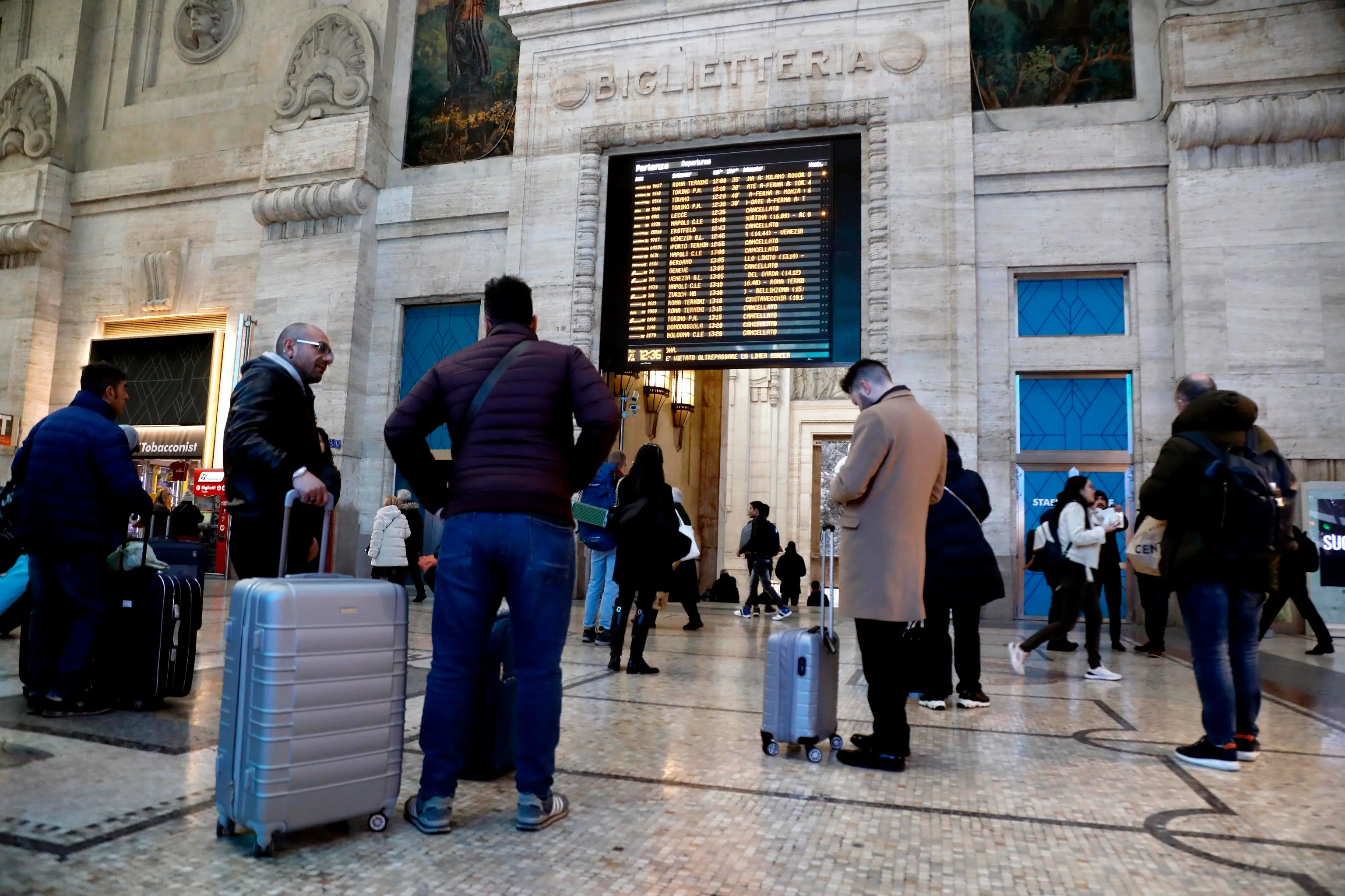 Frecciarossa deragliato, ritardi medi di 40' tra Milano e Bologna