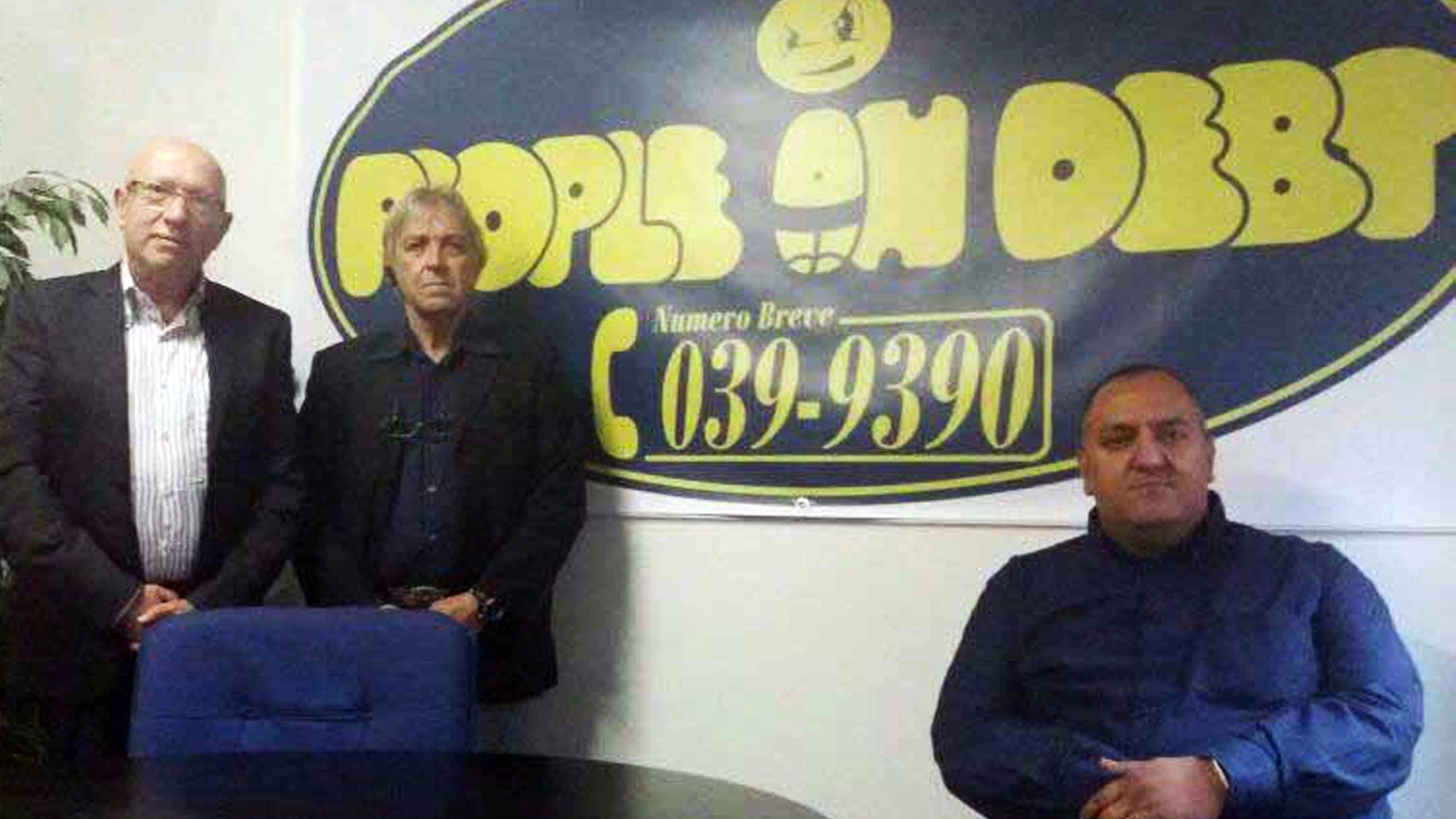 L'associazione People in debt L'associazione People in debt