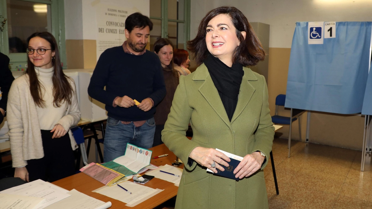 La presidente della Camera e candidata di LeU, Laura Boldrini, vota a Milano 