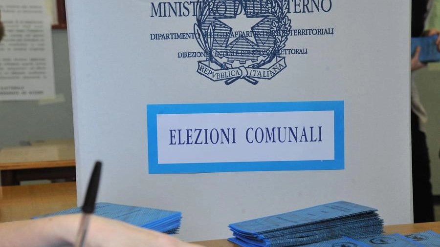 Chiamati alle urne circa 24mila elettori. Ecco come e quando di vota