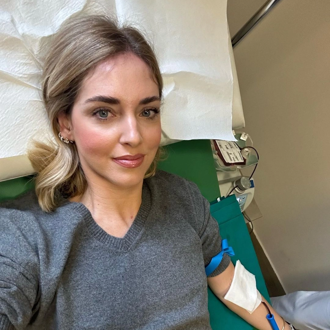 Chiara Ferragni al Policlinico per la sua prima donazione di sangue