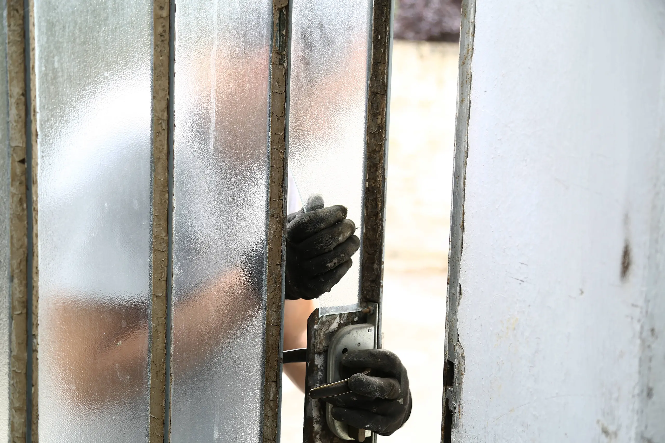 Cassano Magnago: furto nel box di una villetta, arrestati tre giovani