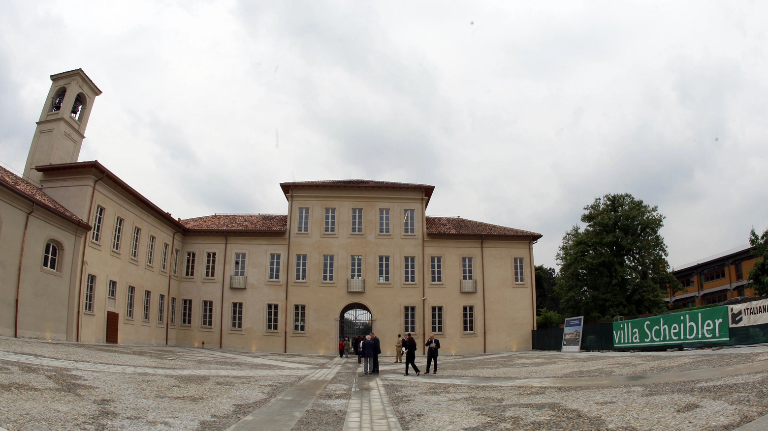 Villa Scheibler a Milano ospiterà i funerali laici