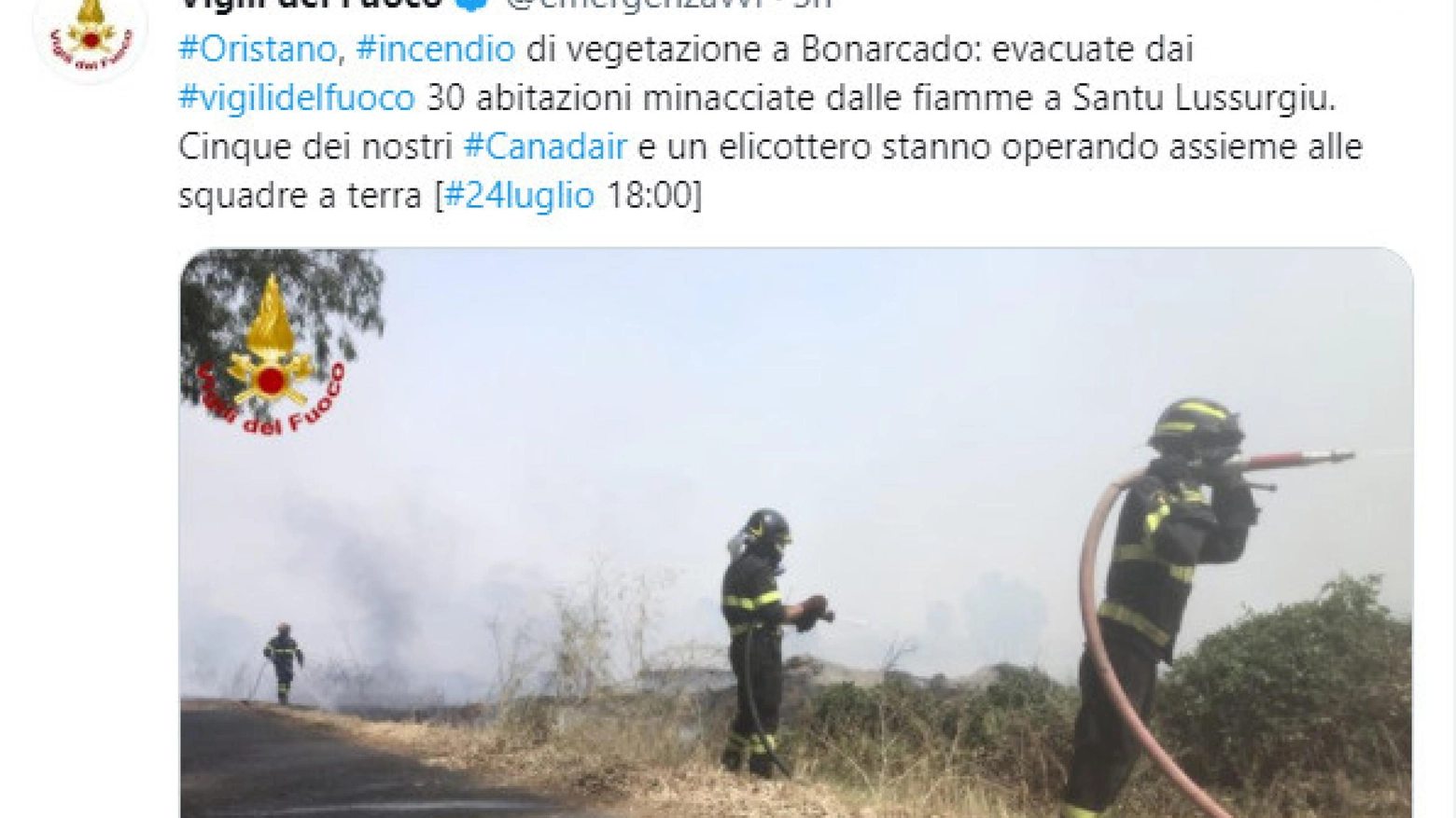 Incendio Oristano (foto Vigili del Fuoco)