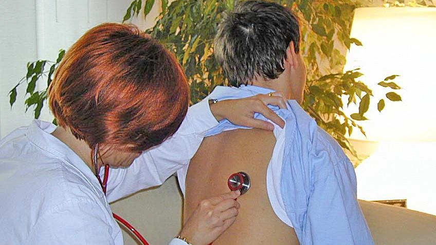 Pochi medici di base. In coda mille assistiti Pochi medici di base. In coda mille assistiti