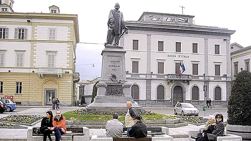 Piazza Garibaldi a Sondrio
