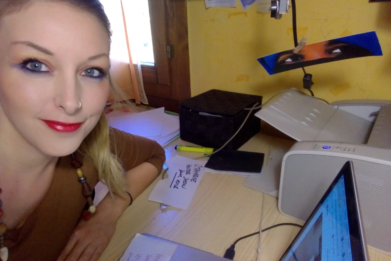 Marika Bertoni nel suo studio