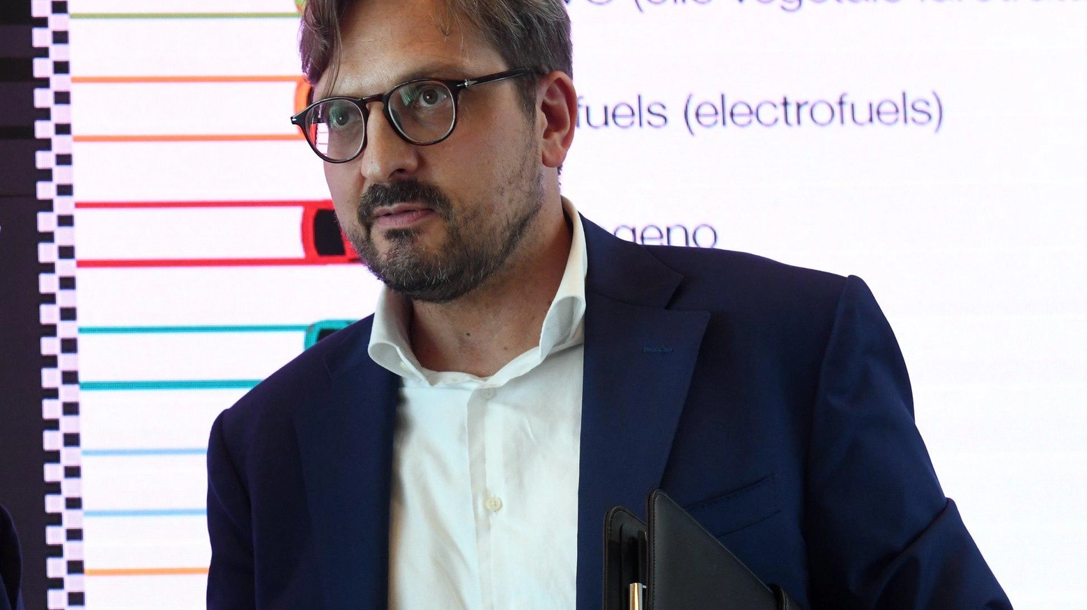 La Regione e la transizione energetica "Manifesto per i carburanti rinnovabili" La Regione e la transizione energetica "Manifesto per i carburanti rinnovabili"