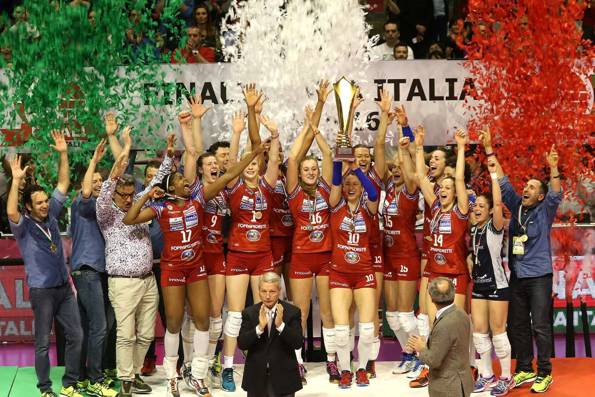 Volley, le ragazze della Foppapedretti Bergamo vincono la Coppa Italia