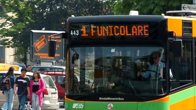 Un autobus dell'Atb di Bergamo