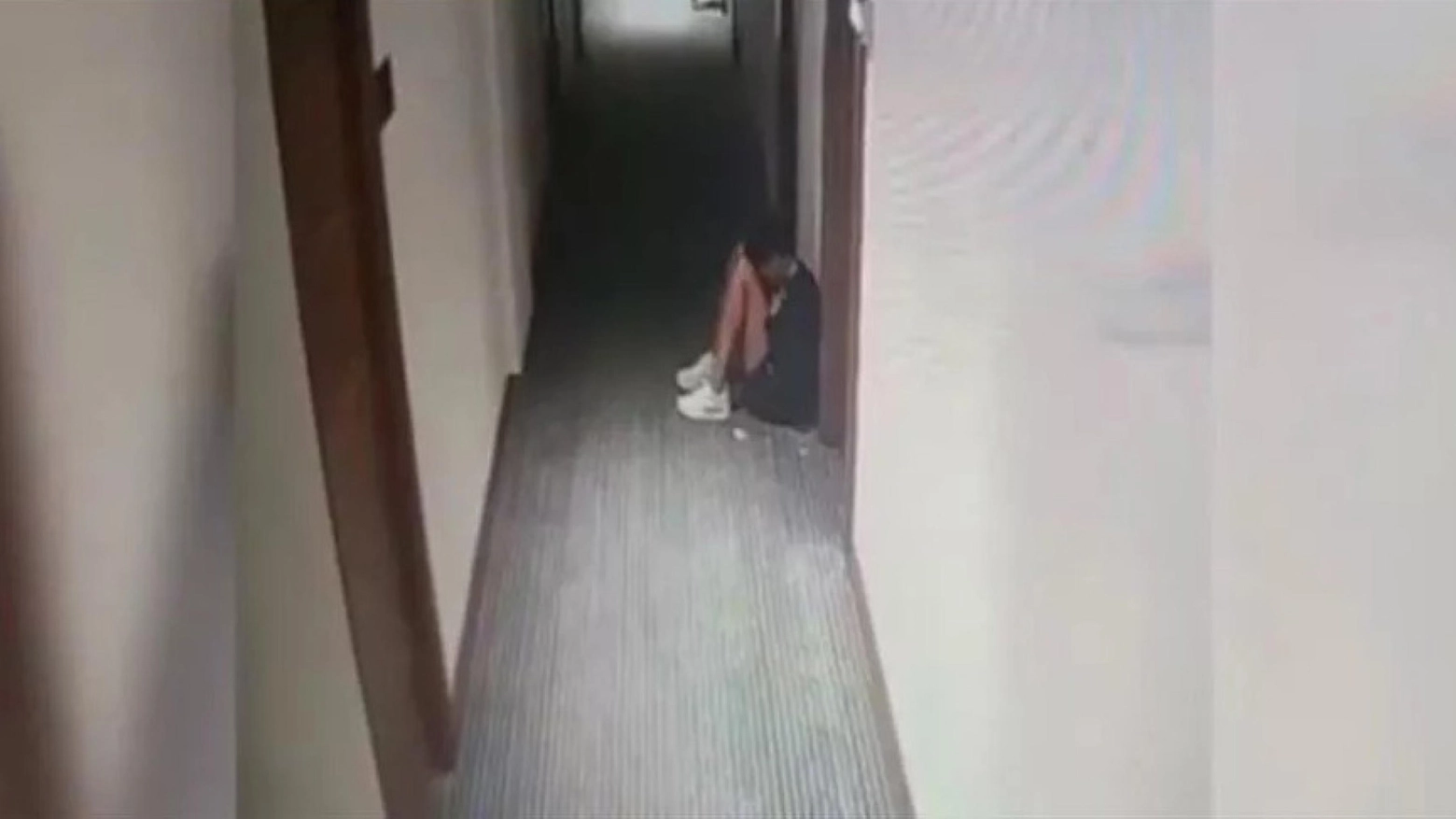 Julia Ituma in albergo poco prima della tragedia Julia Ituma in albergo poco prima della tragedia