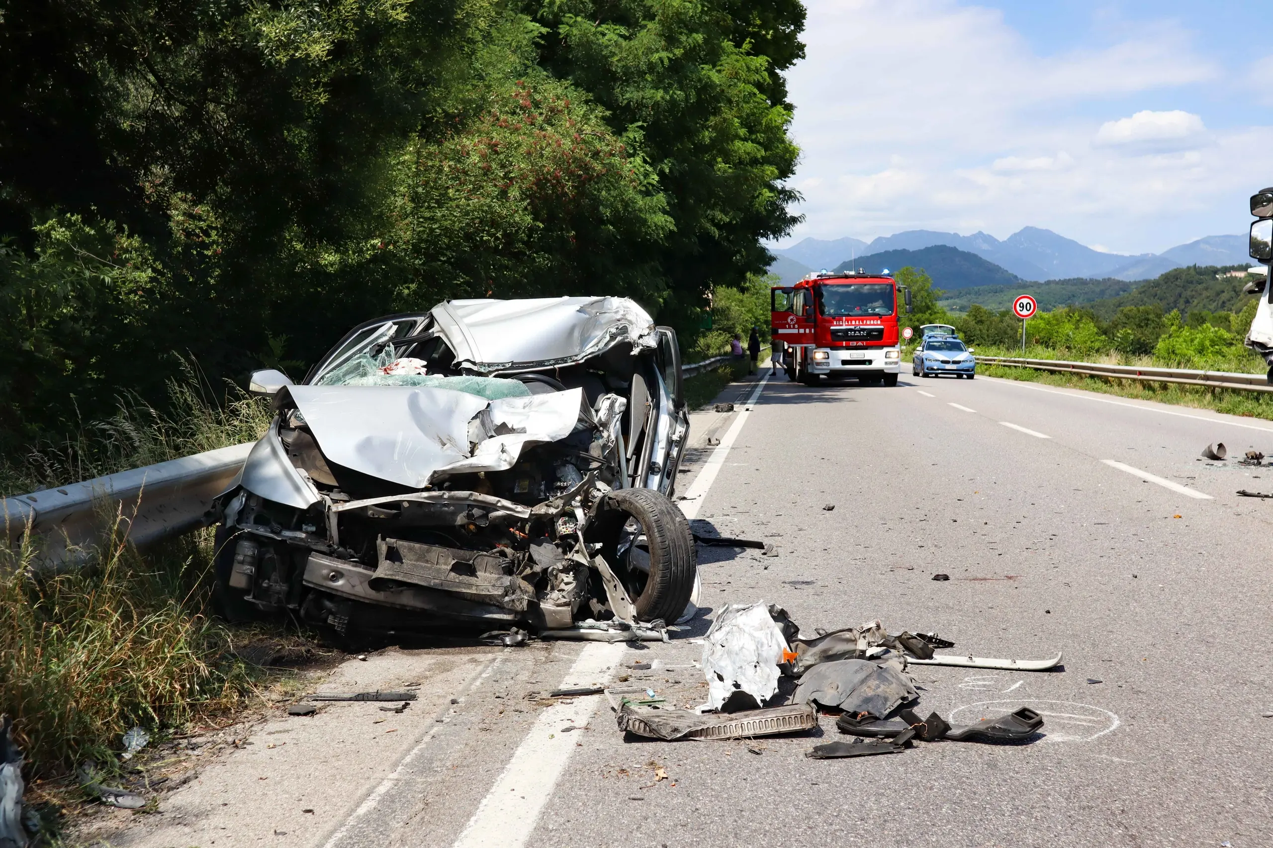 Gavardo, incidente tra auto e tir: morto 58enne
