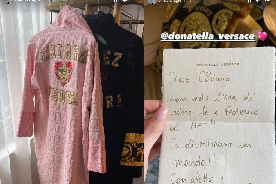 Il regalo e il bigliettino di Donatella Versace (Foto Instagram)