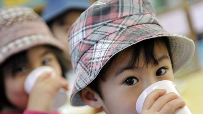 Giappone: nascite sotto il milione