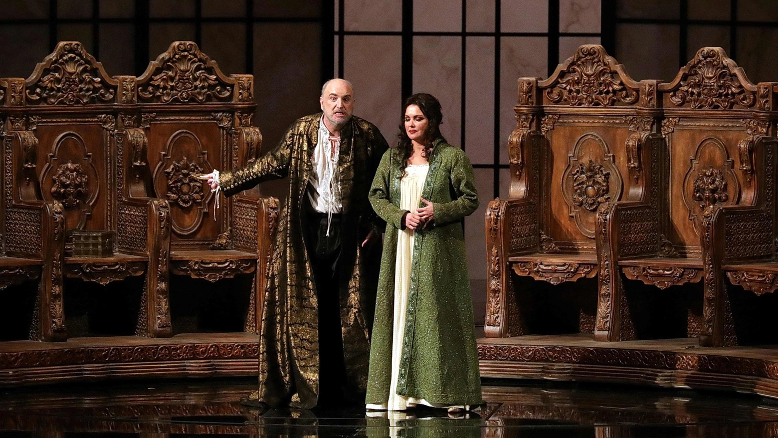 Michele Pertusi e Anna Netrebko durante il Don Carlo alla Scala