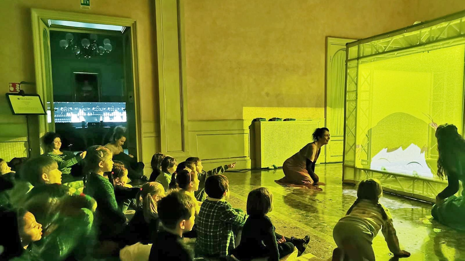 Spettacolo per bambini con Adducci Spettacolo per bambini con Adducci