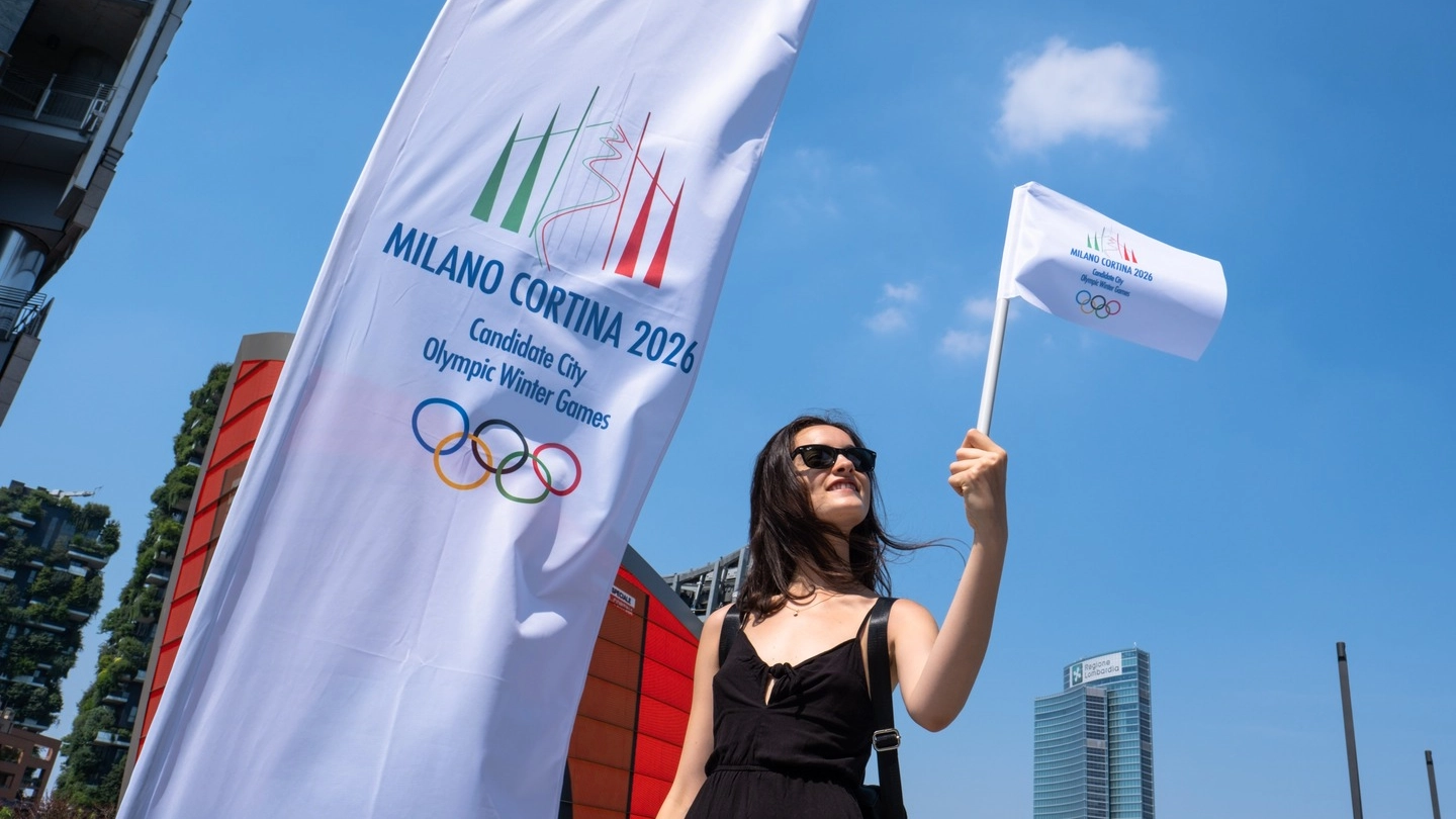 Attesa a Milano per l'assegnazione dei Giochi olimpici invernali