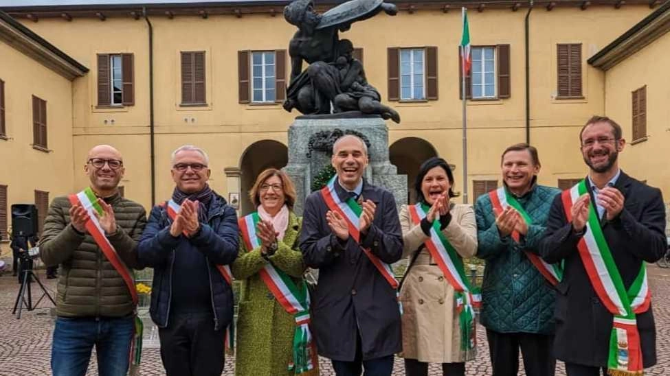 I sindaci di Martesana e Sud Milano con Zacchetti I sindaci di Martesana e Sud Milano con Zacchetti