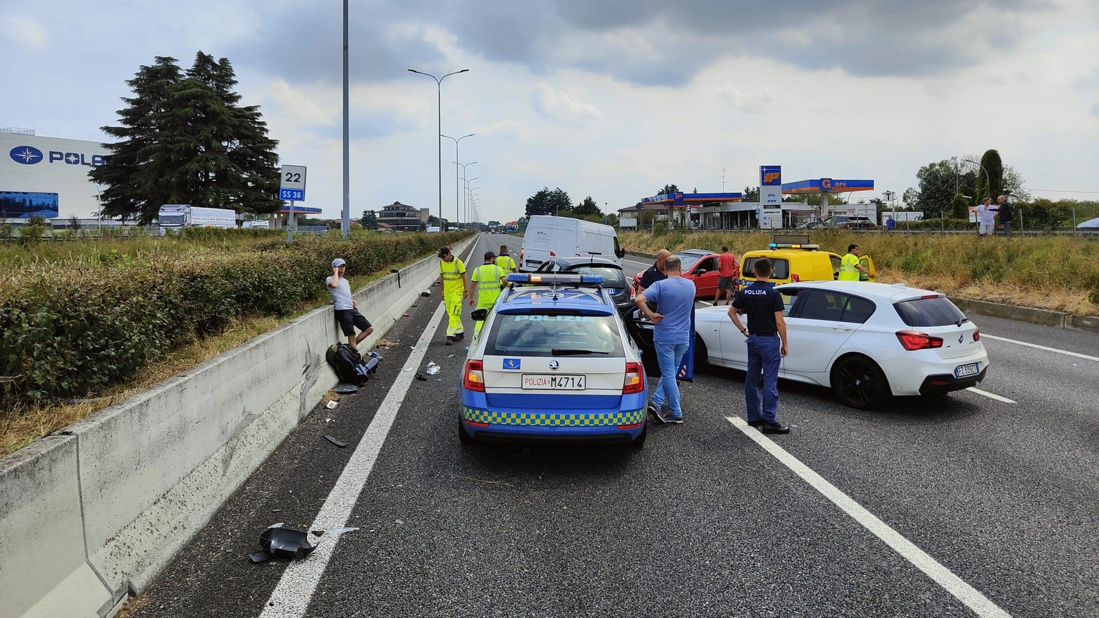 Travolto in Valassina Esce dall’auto in panne investito da un furgone Lissonese in fin di vita Travolto in Valassina Esce dall’auto in panne investito da un furgone Lissonese in fin di vita