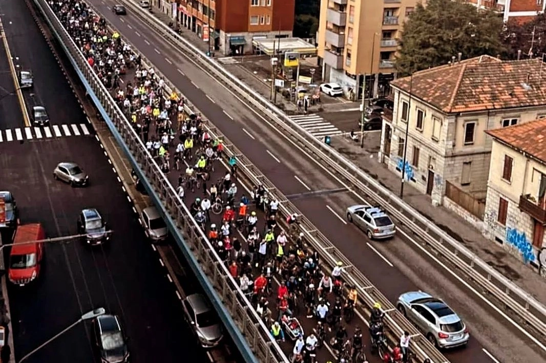 Il serpentone di Mille Mila Bici