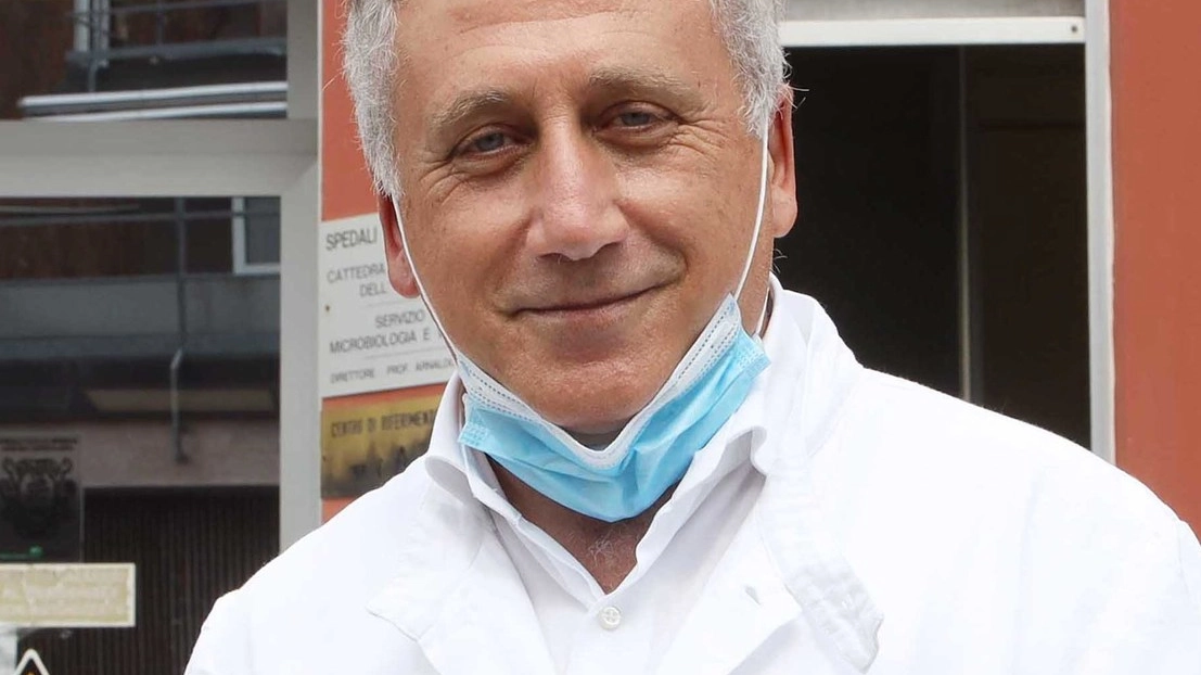 Arnaldo Caruso, direttore laboratorio Microbiologia dell’università di Brescia