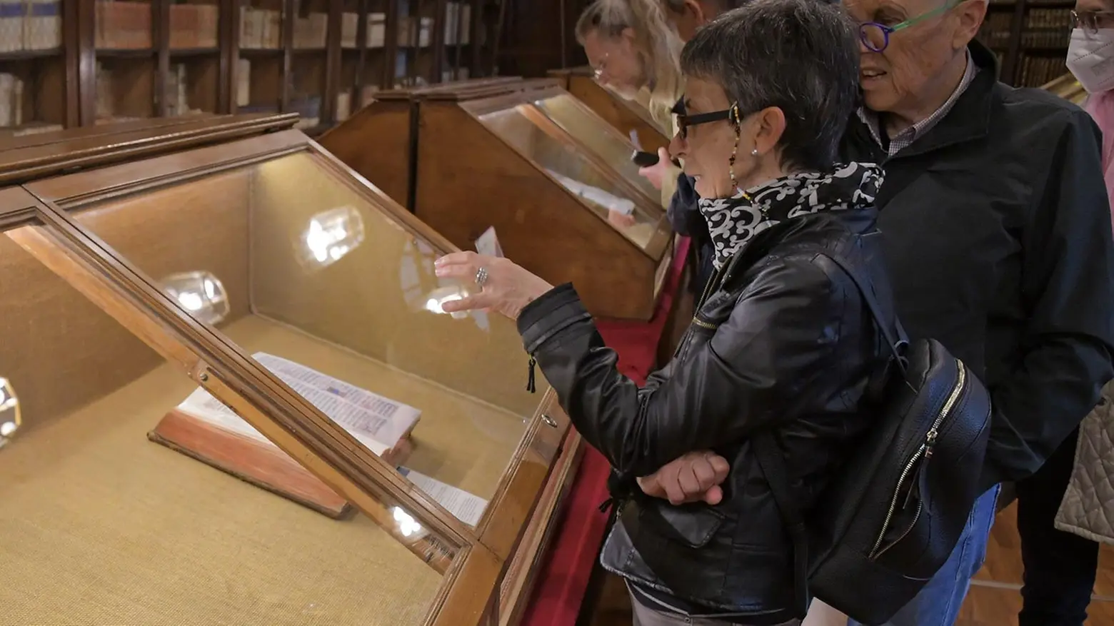 Ricchezza e mistero attraverso quel filo d’oro che percorre la storia Ricchezza e mistero attraverso quel filo d’oro che percorre la storia