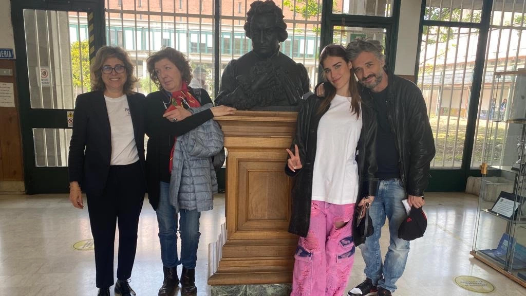 da sinistra Delfina Boni della Fondazione Francesca Rava con Paola Pannicelli, Produttrice Rai Fiction e gli attori Vincenzo Ferrera e Clara Soccini