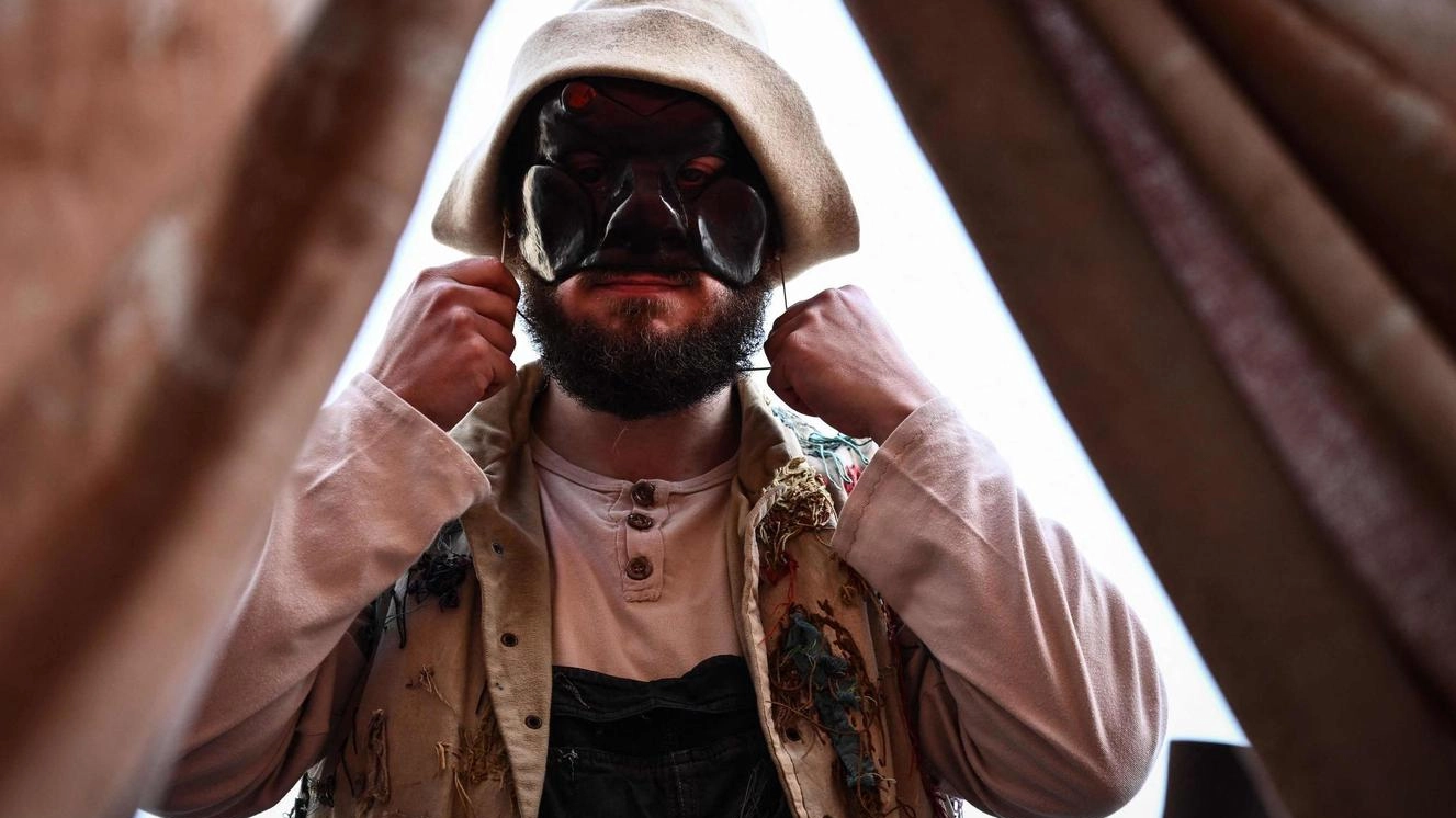 Doppia visita alla Casa di Arlecchino Doppia visita alla Casa di Arlecchino