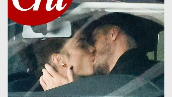 Il bacio fra Elodie e Davide Rossi pubblicato da "Chi"